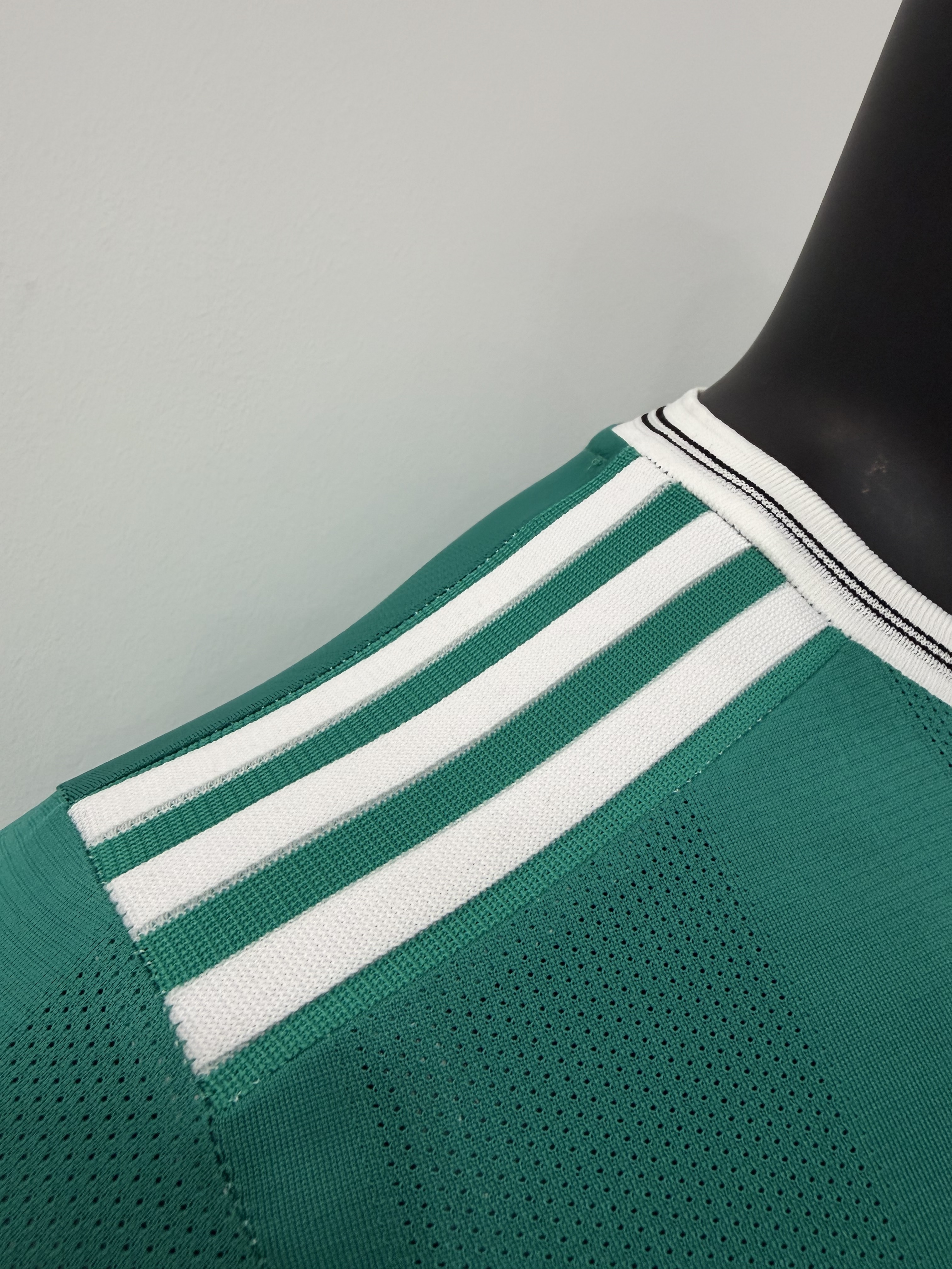 Liverpool FC Third Kit Players Edition